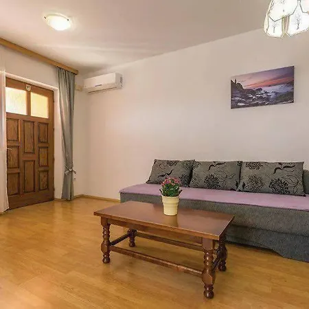 Pranjic Apartmán *